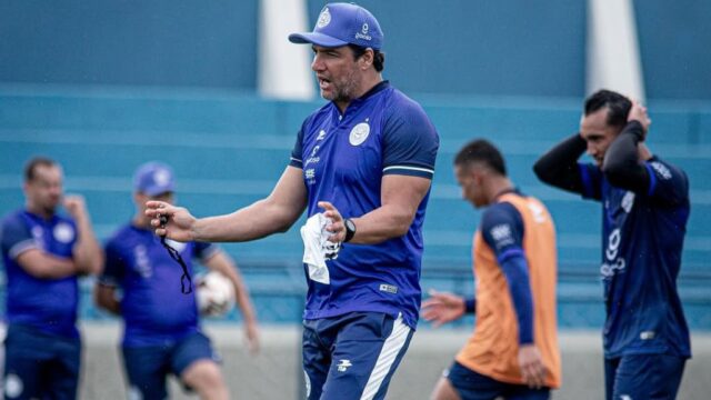 Em comum acordo, Goiatuba anuncia saída do técnico Felipe Moreira após derrota para Abecat Ouvidorense no Goianão 2025
