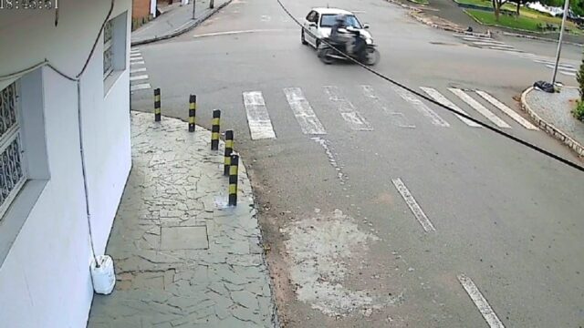 Vídeo: motorista foge após provocar acidente em Catalão; vítima ficou hospitalizada