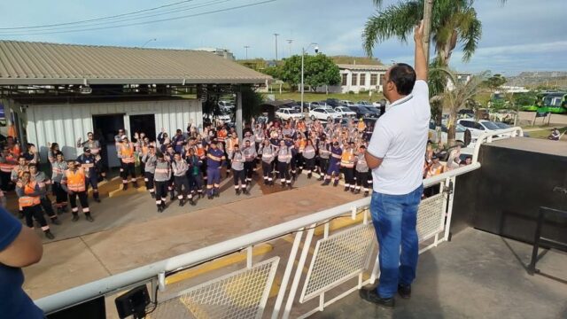 Sindicato Metabase cobra agilidade na apuração da PLR 2024 em assembleia com trabalhadores da Manserv e Simak