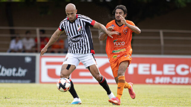 Ingressos para Abecat Ouvidorense x Anápolis no Estádio Luiz Benedito estão à venda; torcedores com camisa dos times pagam meia-entrada