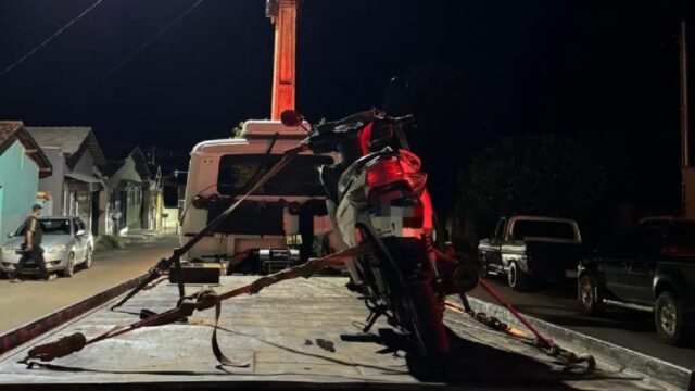 Motociclista fica ferido em acidente no setor Sampaio, em Pires do Rio