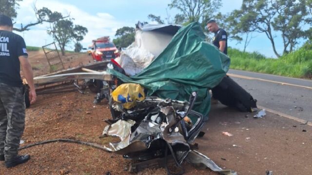 Caminhonete perde reboque e causa acidente com cinco mortes na MGC-452, em Tupaciguara