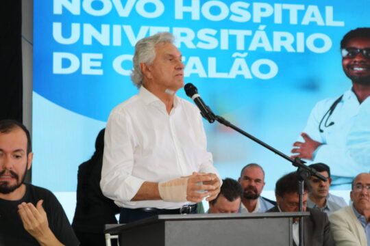 Governador Ronaldo Caiado anuncia que Adib Elias assumirá cargo no governo de Goiás após o Carnaval