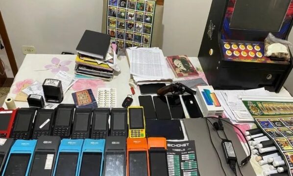 Policiais e empresários são alvos de operação contra jogos de azar em Uberlândia