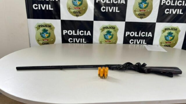 PCGO prende homem em flagrante por porte de arma de fogo e munições em assentamento de Cristalina
