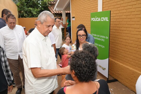 Ações do programa Prefeitura nos Bairros atraem mais de 3 mil pessoas à escola do Pontal Norte em Catalão