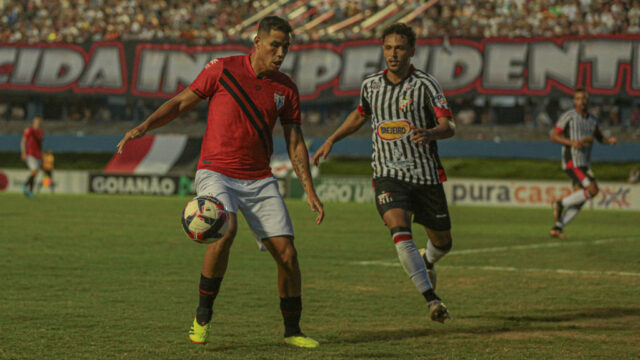 Anápolis vence Atlético-GO por 3 a 2 em jogo com duas viradas e avança à final do Goianão 2025