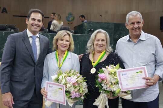 Adriete Elias e Neusa Rios são homenageadas em sessão solene na Assembleia Legislativa de Goiás