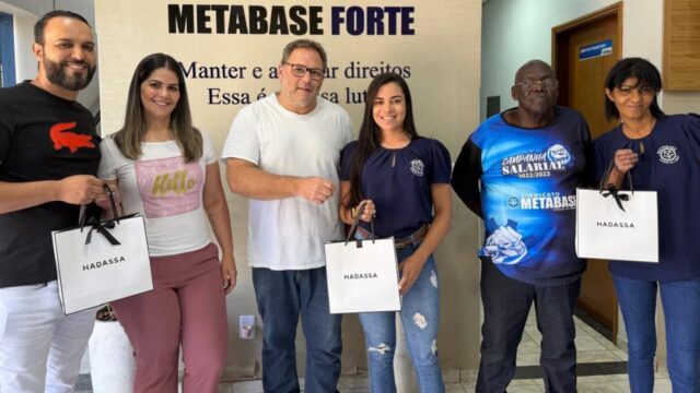 Sindicato Metabase homenageia suas funcionárias no Dia Internacional da Mulher