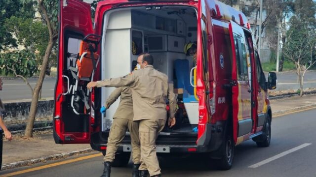 Homem é esfaqueado no rosto e pescoço em tentativa de homicídio em Catalão; suspeito é preso em flagrante