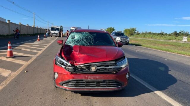 Idosa morre atropelada ao tentar atravessar a BR-153 em Hidrolândia