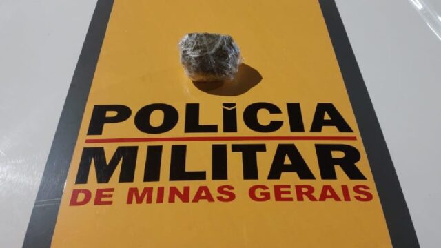 Homem é preso com tablete de maconha durante abordagem na MG-190 em Monte Carmelo