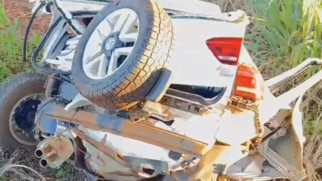 Triângulo Mineiro: Duas mulheres morrem após carro partir ao meio em acidente na MG-255