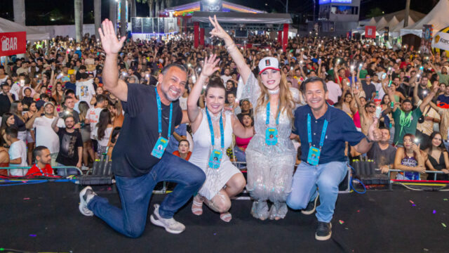 Segundo dia do Carna 3 Ranchos 2025 reúne mais de 3 mil foliões com shows de Humberto & Ronaldo, George Henrique & Rodrigo e outras atrações