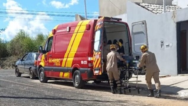 Homem de 30 anos sofre queda de 5 metros após choque elétrico em rede de baixa tensão em Catalão