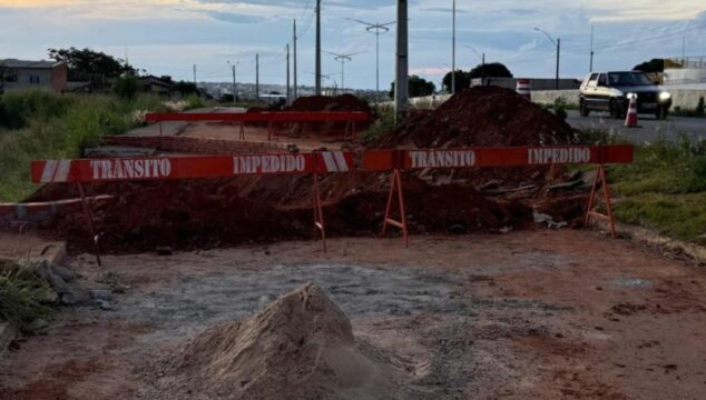 Goinfra inicia obras restauração da marginal do GO-330 na saída para Goiânia, em Catalão
