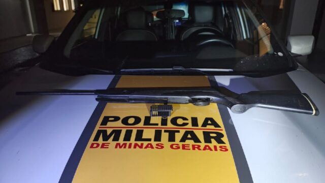 Homem é preso por porte ilegal de arma de fogo em abordagem da PM Rodoviária em Monte Carmelo