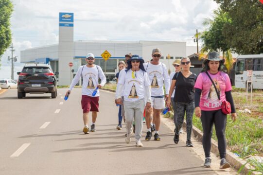 No caminho da fé: romeiros de Catalão a caminho da Festa da Lapa – Por Lucas Machado