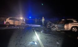 Colisão frontal deixa três mortos e três feridos na BR-414, em Corumbá de Goiás Colisão frontal deixa três mortos e três feridos na BR-414, em Corumbá de Goiás
