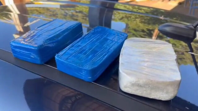 Cocaína escondida em porta de carro é apreendida na BR-364, em Jataí