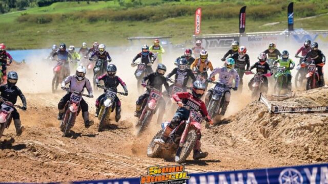 Abertura do Goiano de Motocross 2025 reúne pilotos de vários países em Três Ranchos