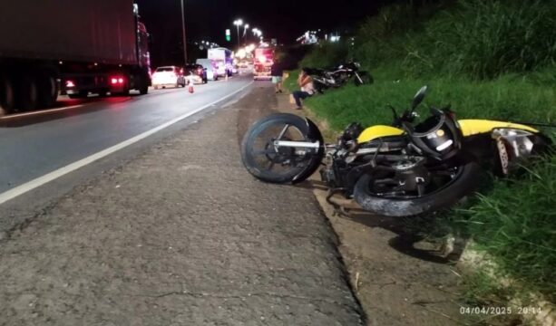Criança morre após cair de motocicleta e ser atropelada por rodotrem na BR-050