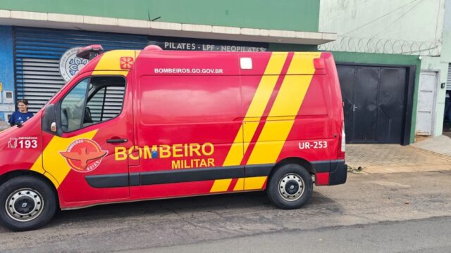Motociclista fica ferida após ser atingida por veículo que fugiu sem prestar socorro em Catalão