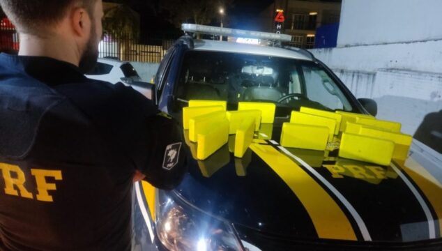 Homem é preso com cocaína escondida em compartimento secreto no câmbio do carro, em Patrocínio