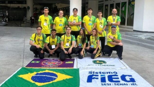 Equipe do SESI Catalão conquista prêmios e se destaca em torneio internacional de robótica no México