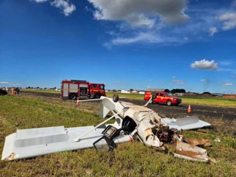 Aeronave de pequeno porte faz pouso de emergência em Araguari; duas pessoas ficaram levemente feridas