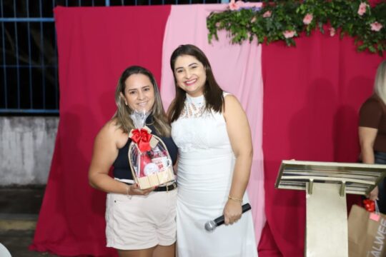 Prefeitura de Corumbaíba realiza jantar em homenagem às mães beneficiárias do Bolsa Família e do Grupo da Melhor Idade
