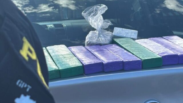 Jovem é presa com 12 kg de drogas em carro por aplicativo na BR-153, em Itumbiara