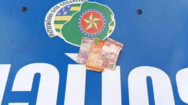 Dois homens são presos após furtarem estabelecimento comercial em Catalão