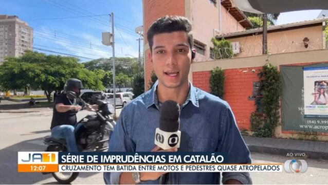 Motociclista que empinou moto ao vivo em reportagem é identificado pela SMTC e PM em Catalão