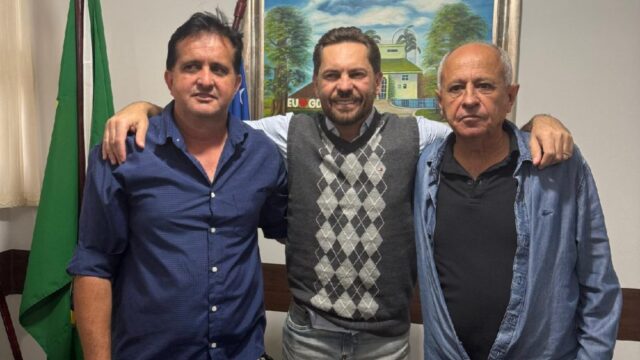 Prefeito Allisson Peixoto articula conquista de R$ 500 mil para obra do Goiandira Tênis Clube