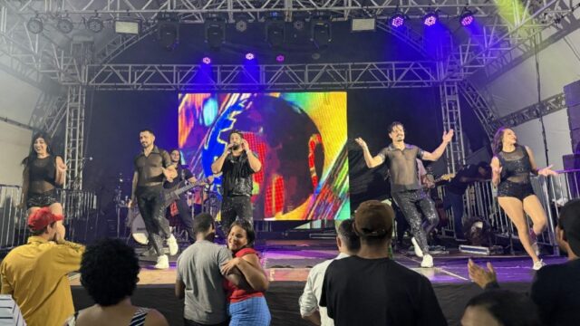 Festa, música e público animado fazem da segunda noite da Quermesse em Corumbaíba um sucesso total