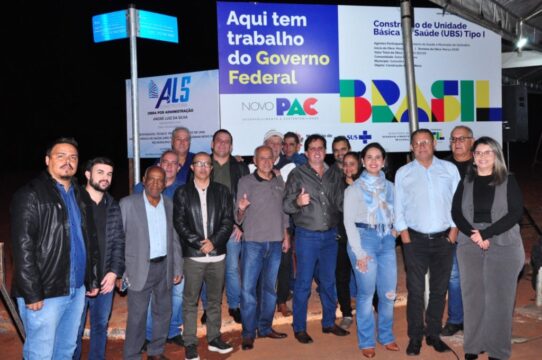 Prefeitura de Goiandira lança obra da nova UBS e entrega 30 escrituras a famílias do Setor Primavera