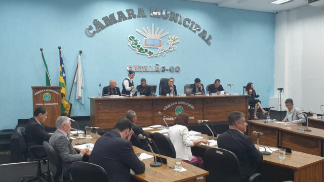 Câmara de Catalão realiza 22ª Sessão Ordinária com foco em indicações parlamentares e projetos de lei importantes