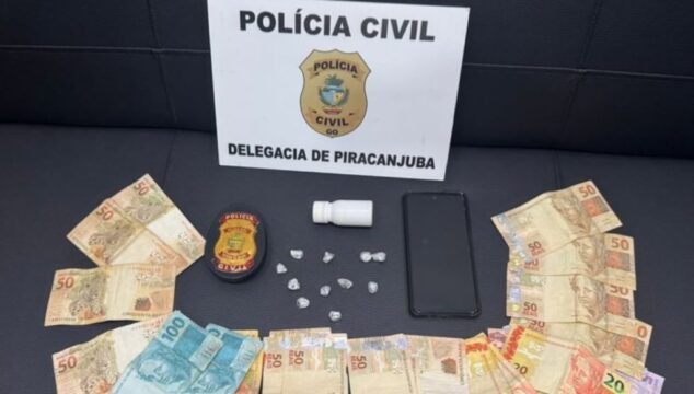 Idosa de 65 anos, vovó do tráfico, é presa por tráfico em Piracanjuba após oferecer drogas a policiais durante operação