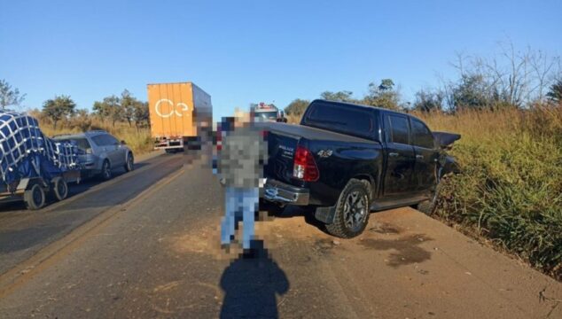 Casal morre em grave acidente entre picape e caminhonete na BR-365 em Patrocínio