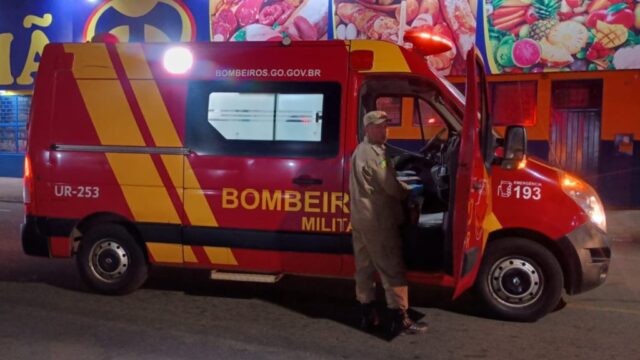 Gestante fica ferida após colisão entre moto e carro na Vila Erondina, em Catalão