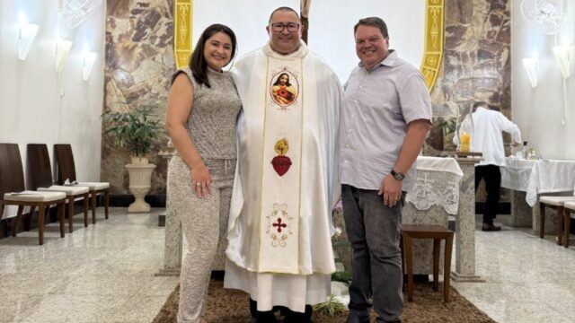 Prefeito Wisner Araújo encerra celebrações do aniversário de Corumbaíba com missa em ação de graças