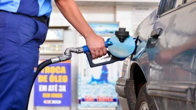 Procon Goiás autua 15 postos por venda de combustíveis com preços abusivos