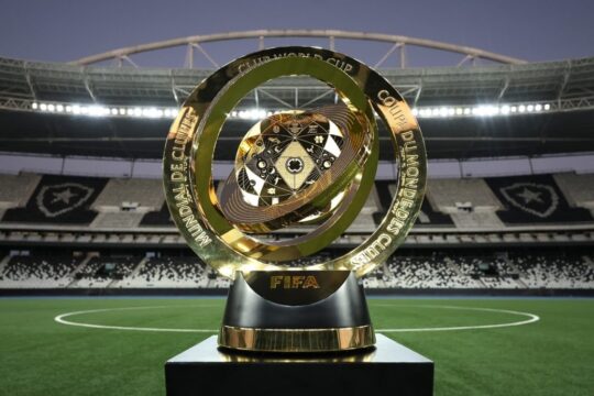 Mundial de Clubes da Fifa estreia novo formato hoje (14) com 32 times nos EUA; Al Ahly e Inter Miami abrem torneio com Messi em campo