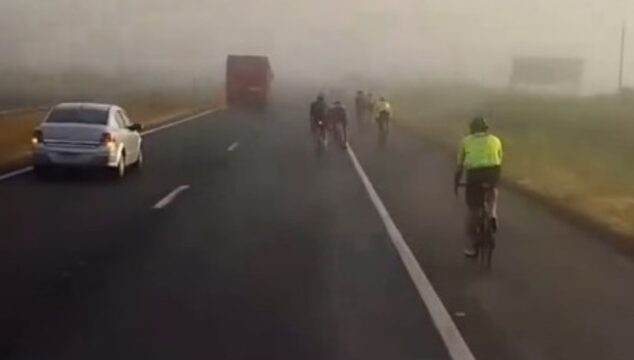 Presença de ciclistas na BR-050 entre Uberlândia e Araguari preocupa motoristas