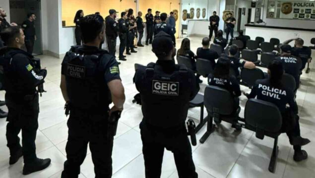 Fugitivo condenado por feminicídio é preso em operação policial com apoio de drones e 65 agentes, em Santa Rita do Novo Destino; 624 munições foram apreendidas; crime aconteceu em Caldas Novas