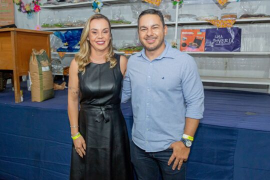 Hugo Deleon e Alexandra Custódio são anunciados como festeiros da Festa do Rosário 2026 em Três Ranchos/GO