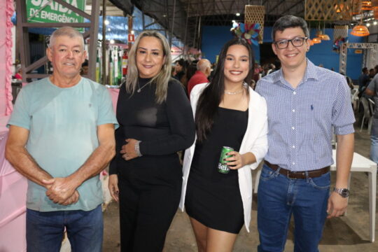 Festa tradicional de Davinópolis começa com grande público e animação