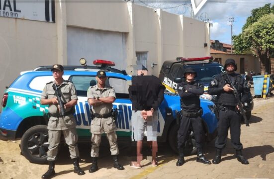 Foragido da Justiça é preso em Pires do Rio após ação conjunta da PM e Polícia Penal