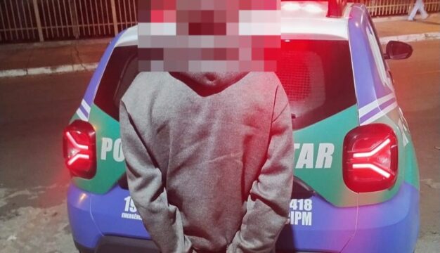 Homem é preso por furto em Campo Alegre de Goiás após cumprimento de mandado judicial